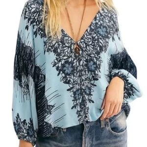 Free People Relaxed Blouse M Birds of a Feather Blue Boho Whimsy Cottagecore
